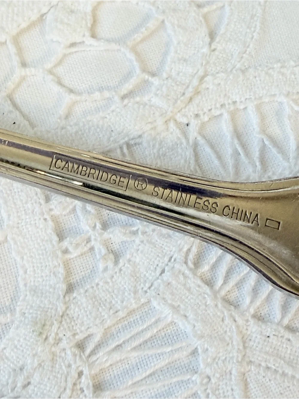 Cambridge Shell pattern dinner Fork stainless